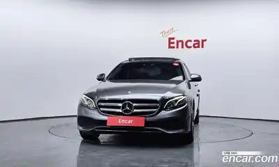 Mercedes-Benz E-Class 2017 2.0 Автомат в Москве № 413480, миниатюра 3