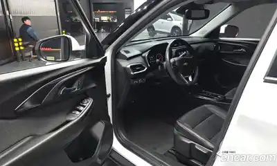 Chevrolet TrailBlazer 2022 1.3 Автомат в Москве № 41599, миниатюра 10
