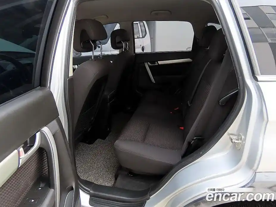 Chevrolet Captiva 2015 2.0 Автомат в Москве № 41768, фото 6