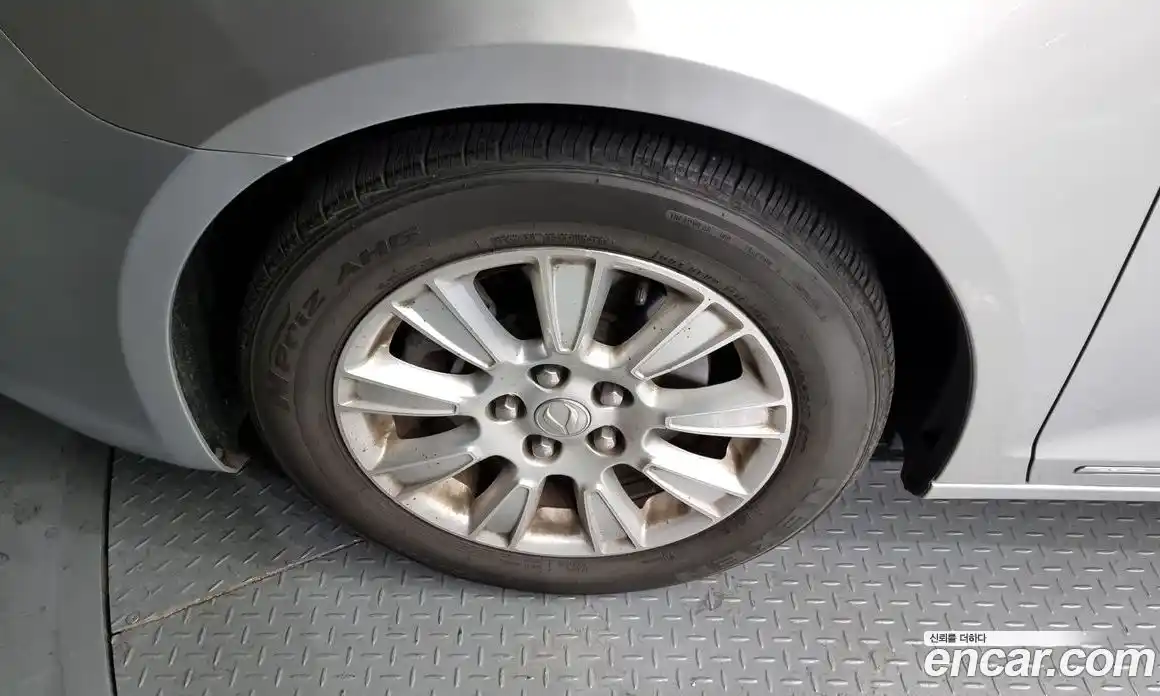 Chevrolet Alpheon 2011 2.4 Автомат в Москве № 41939, фото 3