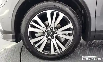 Renault QM6 2023 2.0 Автомат в Москве № 422950, миниатюра 5