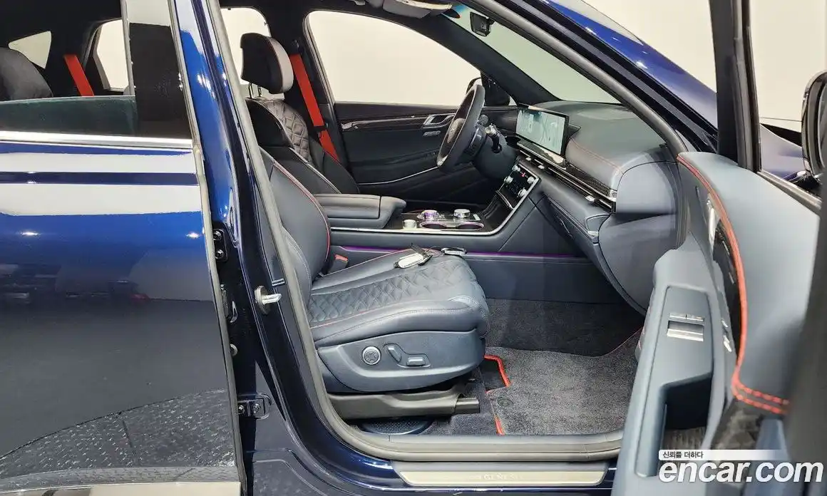 Genesis GV80 2024 2.5 Автомат в Москве № 4351, фото 17