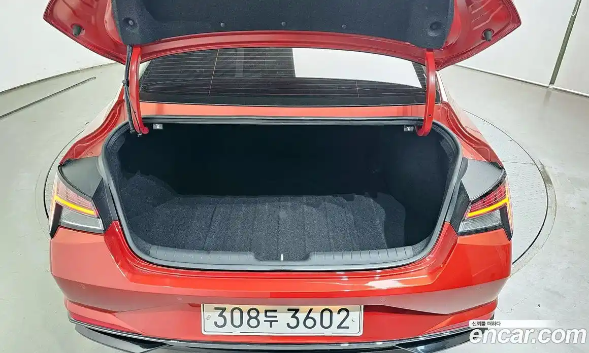 Hyundai Avante 2022 1.6 Автомат в Москве № 44074, фото 6