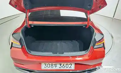 Hyundai Avante 2022 1.6 Автомат в Москве № 44074, миниатюра 6