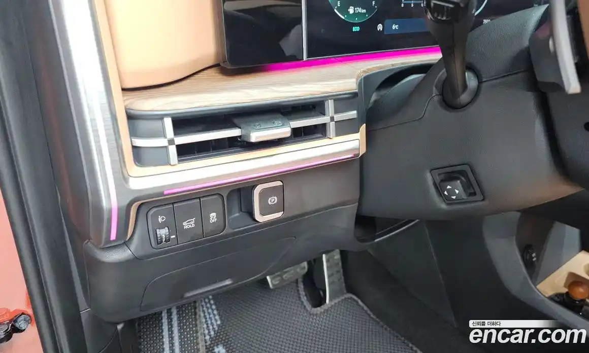 Hyundai Santa Fe 2025 2.5 Автомат в Москве № 448757, фото 18