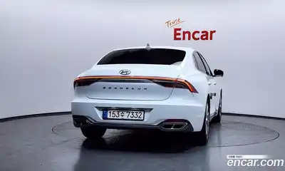 Hyundai Grandeur 2021 2.5 Автомат в Москве № 449479, миниатюра 3