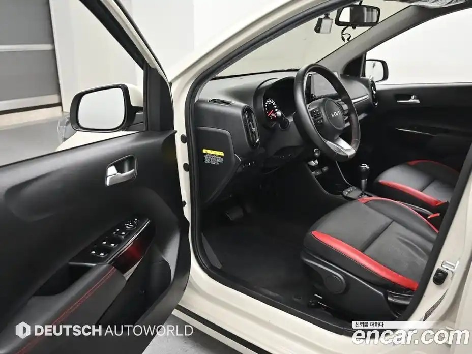 Kia Morning 2022 1.0 Автомат в Москве № 451472, фото 11