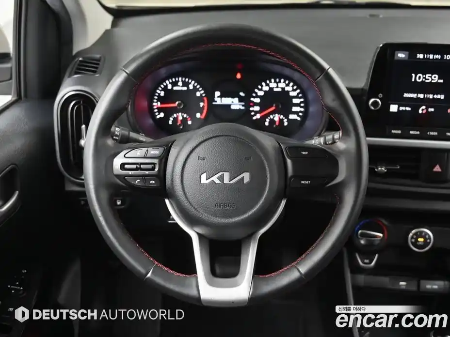 Kia Morning 2022 1.0 Автомат в Москве № 451472, фото 13