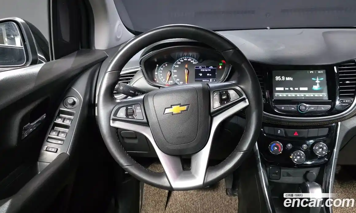 Chevrolet Trax 2019 1.4 Автомат в Москве № 455370, фото 13