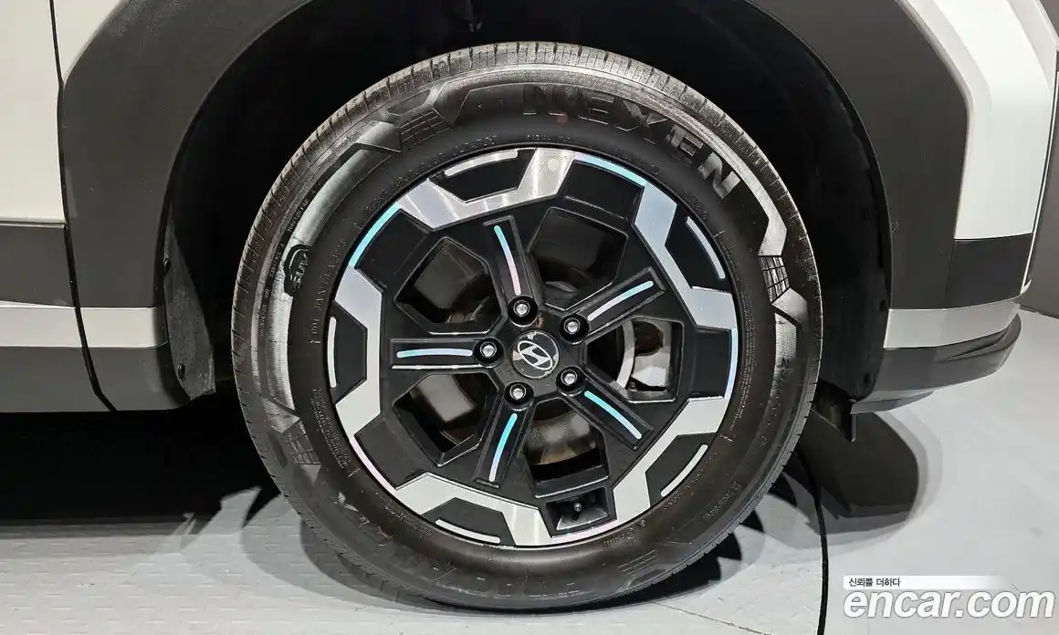 Hyundai Santa Fe 2024 2.5 Автомат в Москве № 458051, фото 5