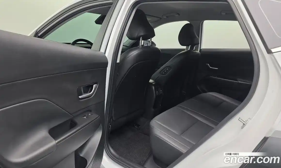 Hyundai Kona 2025 1.6 Автомат в Москве № 458221, фото 17