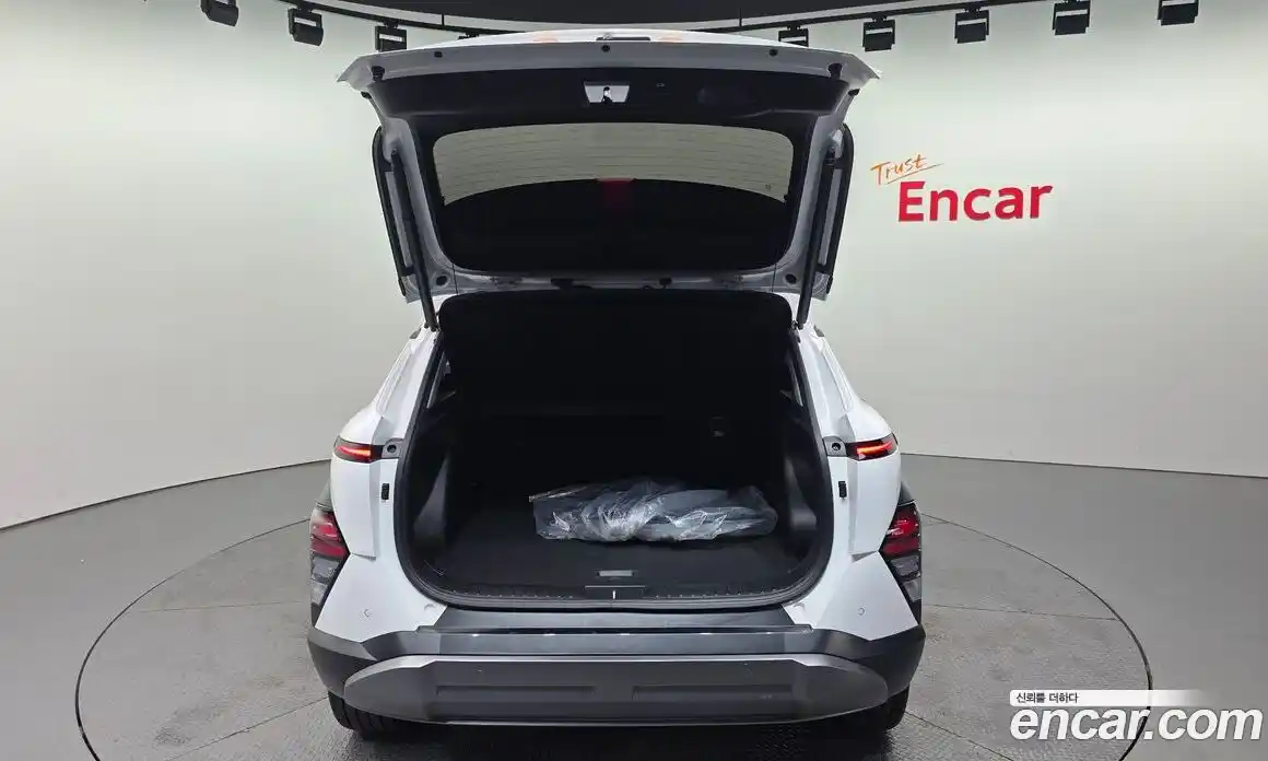 Hyundai Kona 2025 1.6 Автомат в Москве № 458221, фото 20