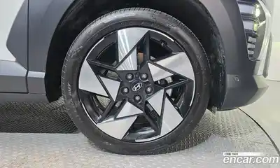 Hyundai Kona 2025 1.6 Автомат в Москве № 458221, миниатюра 5