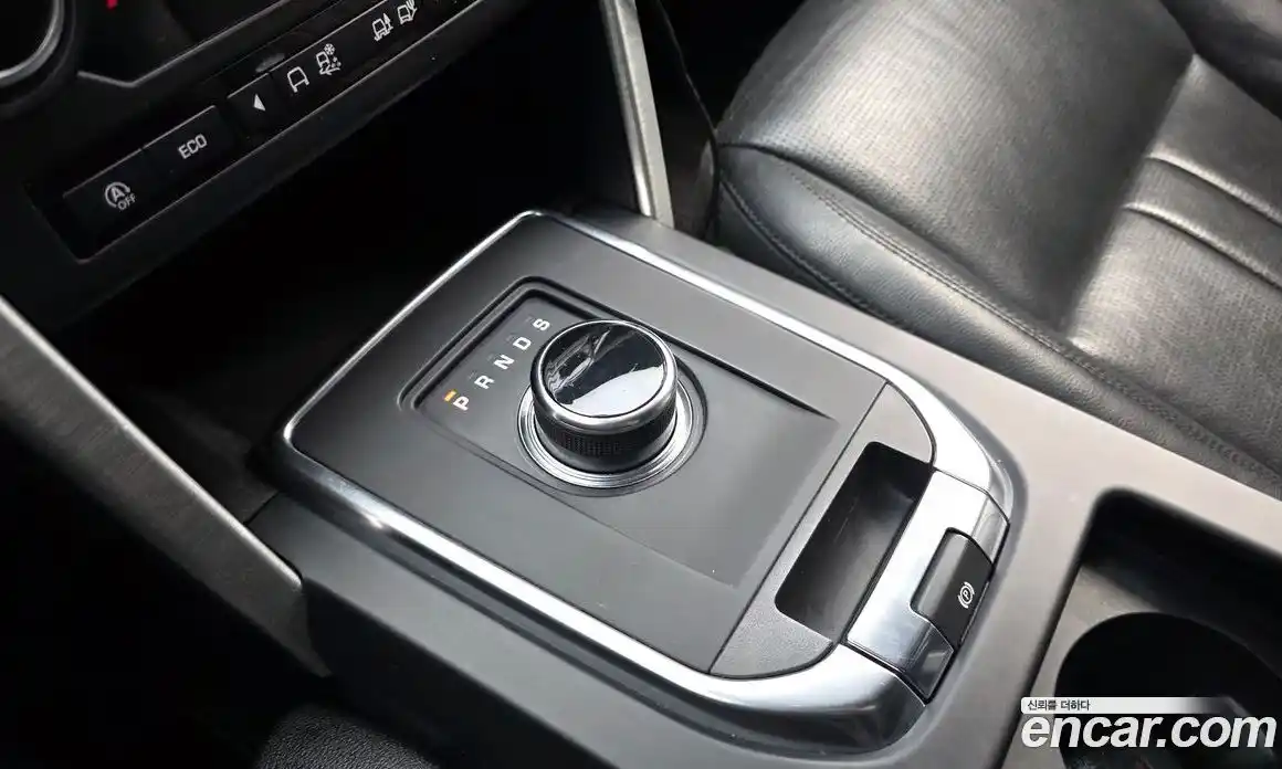 Land Rover Discovery Sport 2018 2.0 Автомат в Москве № 471284, фото 9