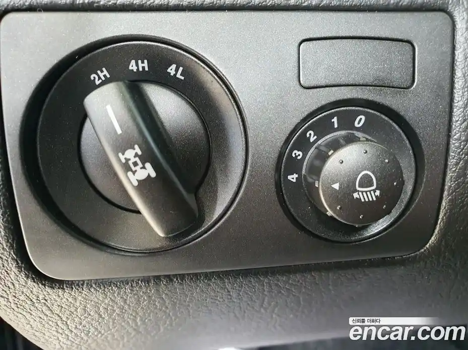 SsangYong Rexton 2016 2.2 Автомат в Москве № 491637, фото 16