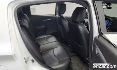 Chevrolet Spark 2016 1.0 Автомат в Москве № 492775, миниатюра 11