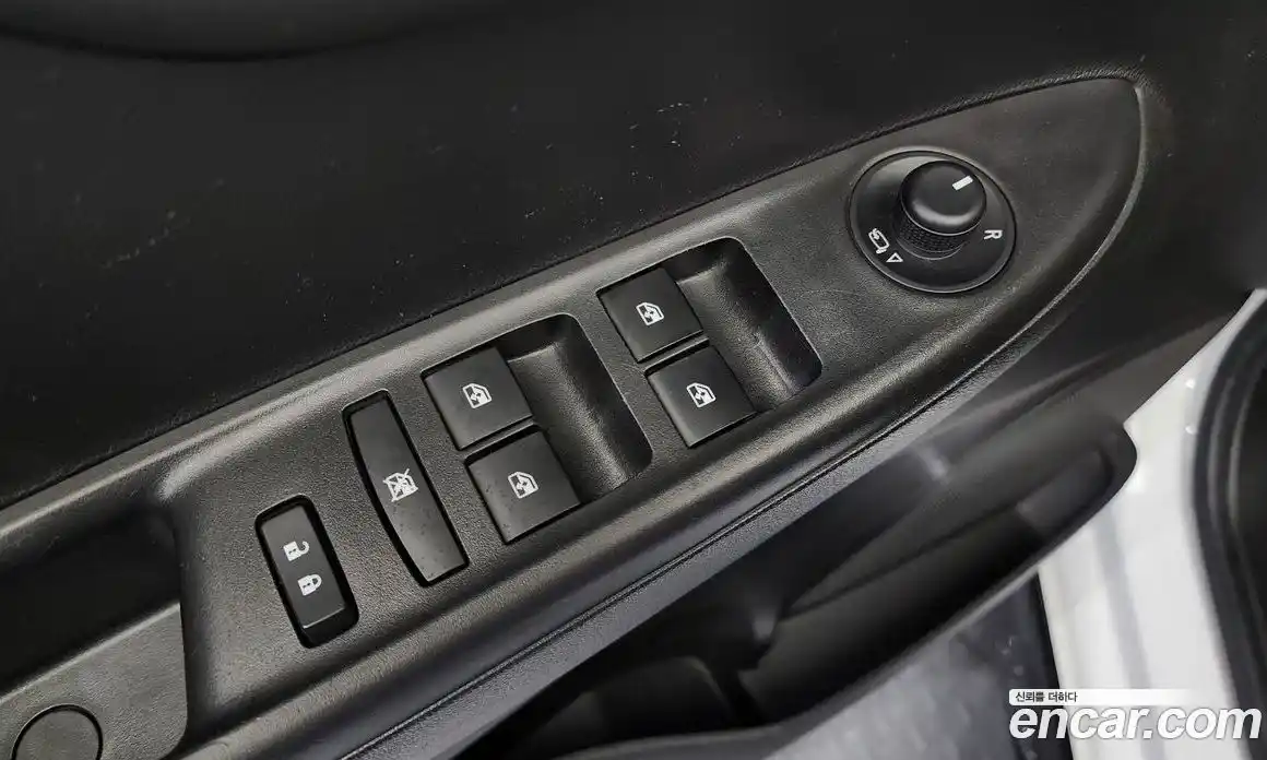 Chevrolet Spark 2016 1.0 Автомат в Москве № 492775, фото 14