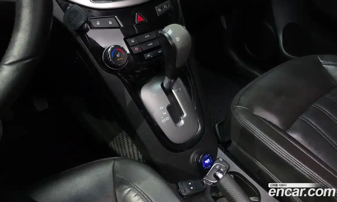 Chevrolet Orlando 2013 2.0 Автомат в Москве № 493046, фото 9