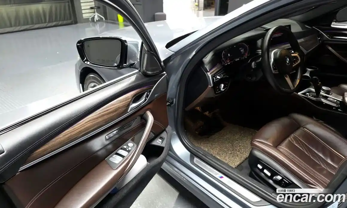 BMW 5-Series 2020 2.0 Автомат в Москве № 493174, фото 11