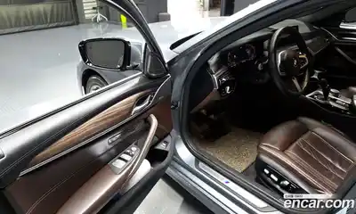 BMW 5-Series 2020 2.0 Автомат в Москве № 493174, миниатюра 11