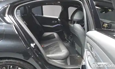 BMW 3-Series 2020 2.0 Автомат в Москве № 493524, миниатюра 11