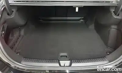 Mercedes-Benz E-Class 2025 2.0 Автомат в Москве № 493663, миниатюра 12