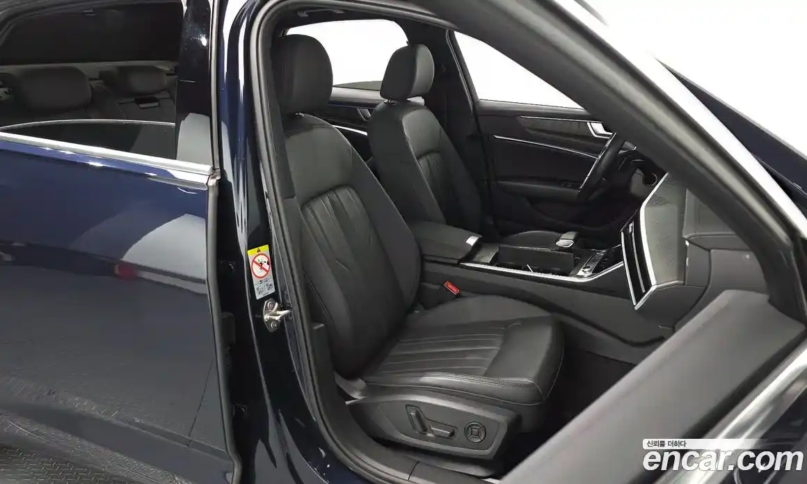 Audi A6 2020 2.0 Автомат в Москве № 496368, фото 12