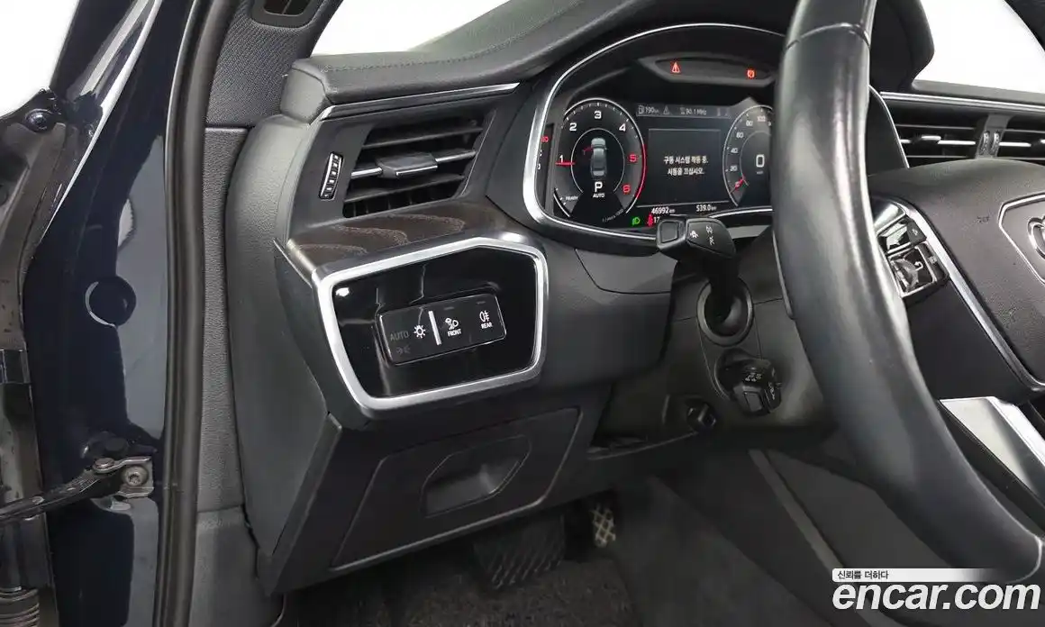 Audi A6 2020 2.0 Автомат в Москве № 496368, фото 13