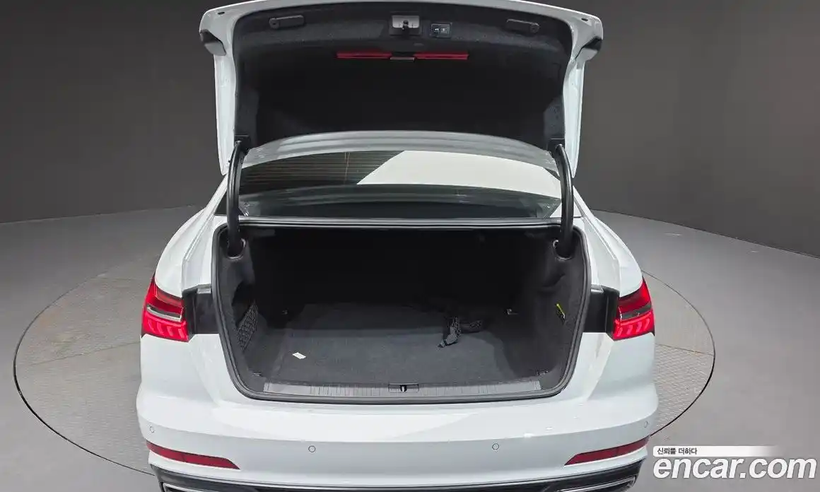 Audi A6 2021 2.0 Автомат в Москве № 496839, фото 20