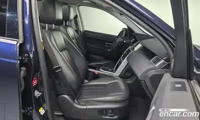 Land Rover Discovery Sport 2017 2.0 Автомат в Москве № 498963, миниатюра 10