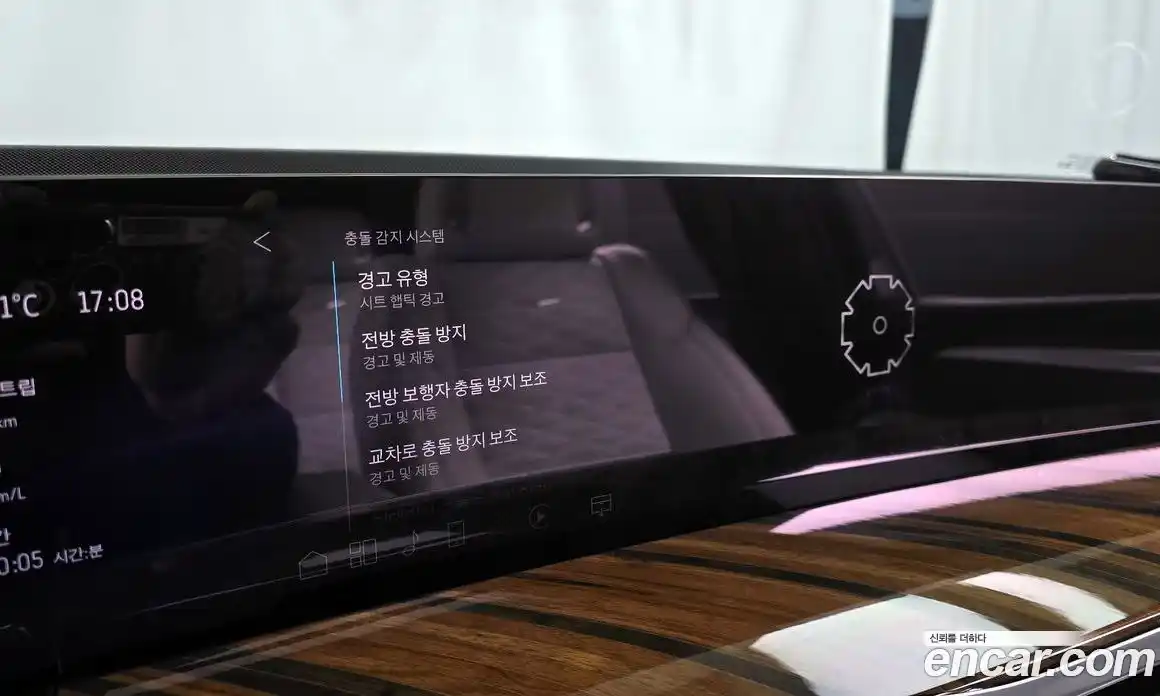 Cadillac Escalade 2025 6.2 Автомат в Москве № 500673, фото 15