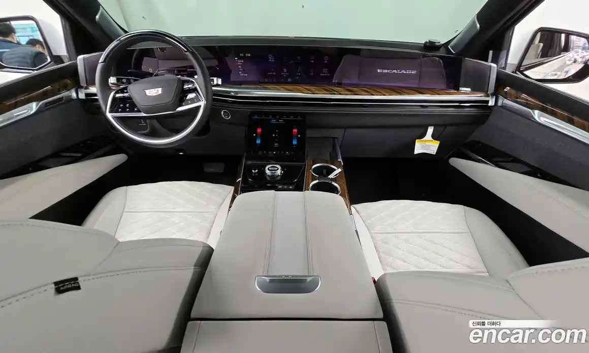 Cadillac Escalade 2025 6.2 Автомат в Москве № 500673, фото 6