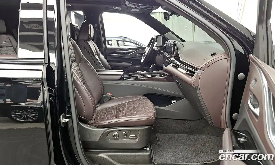 Cadillac Escalade 2022 6.2 Автомат в Москве № 500722, фото 11