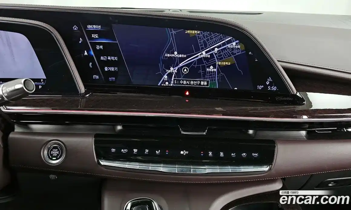 Cadillac Escalade 2022 6.2 Автомат в Москве № 500722, фото 15