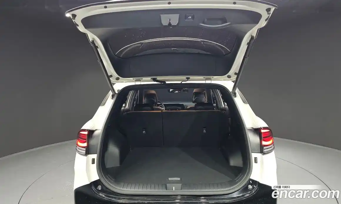 Kia Sportage 2023 1.6 Автомат в Москве № 50240, фото 4