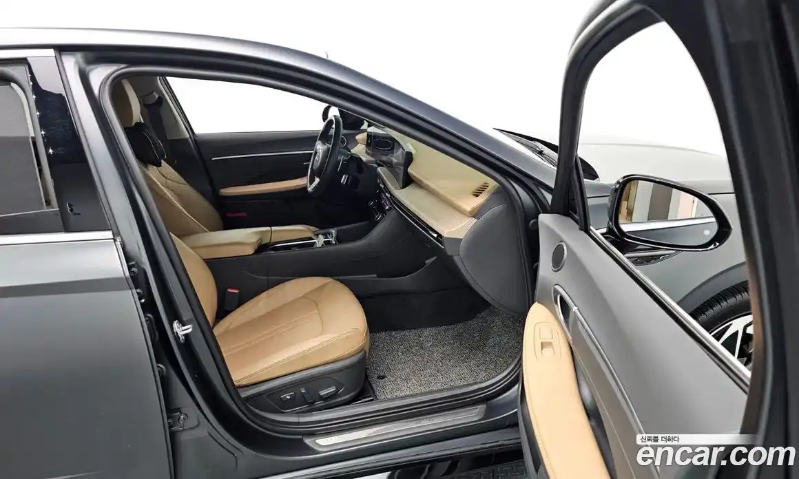 Hyundai Sonata 2024 1.6 Автомат в Москве № 517246, фото 11