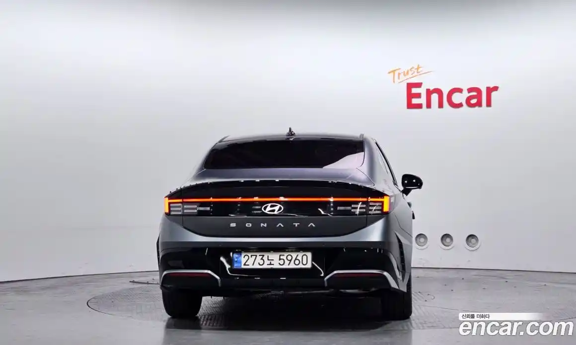 Hyundai Sonata 2024 1.6 Автомат в Москве № 517246, фото 4