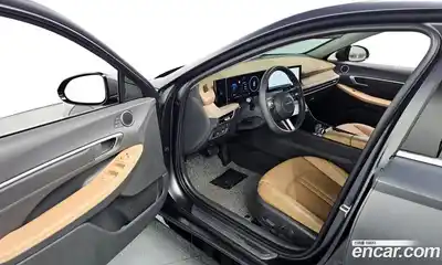 Hyundai Sonata 2024 1.6 Автомат в Москве № 517246, миниатюра 10