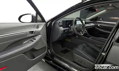 Hyundai Sonata 2024 1.6 Автомат в Москве № 517328, миниатюра 12