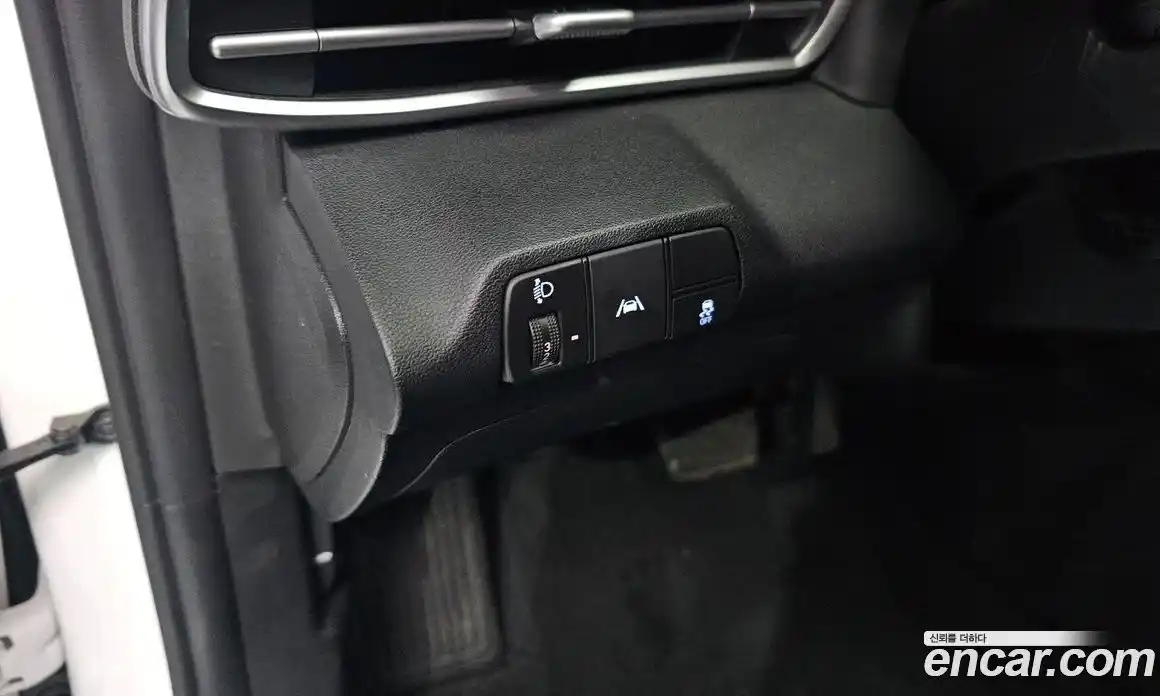 Hyundai Avante 2023 1.6 Автомат в Москве № 517914, фото 18