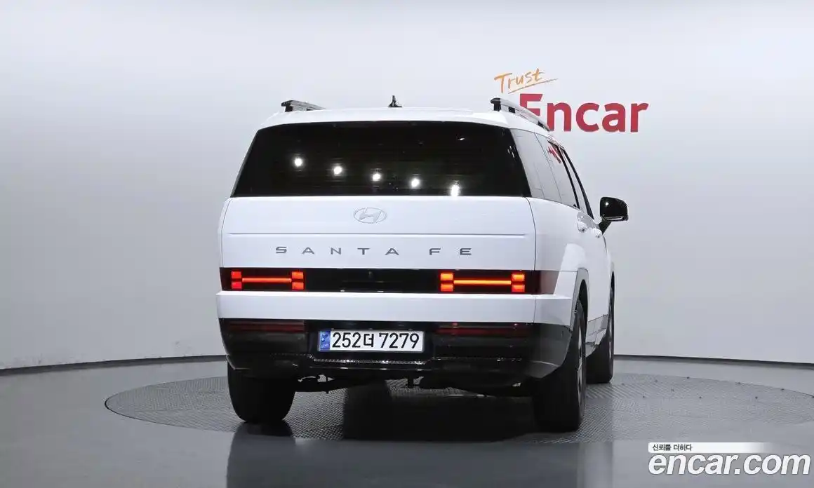 Hyundai Santa Fe 2024 1.6 Автомат в Москве № 518254, фото 4