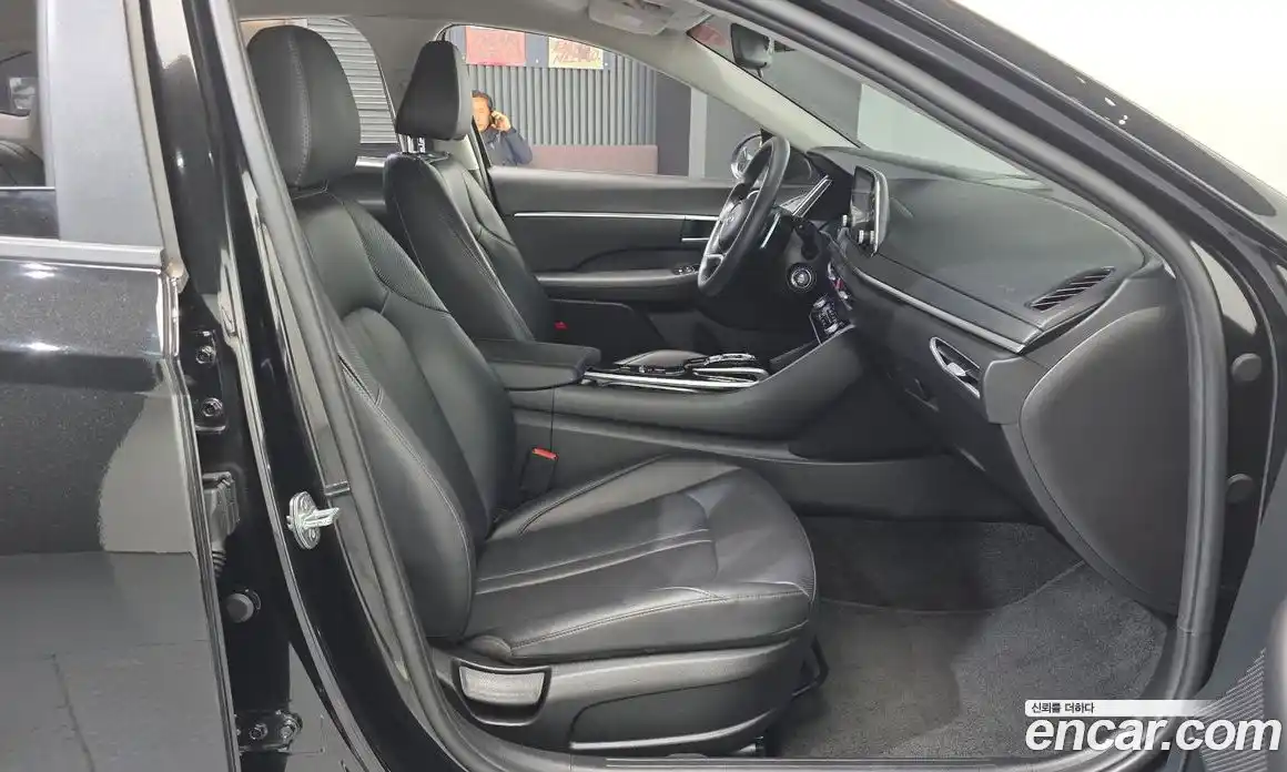 Hyundai Sonata 2020 2.0 Автомат в Москве № 519034, фото 11