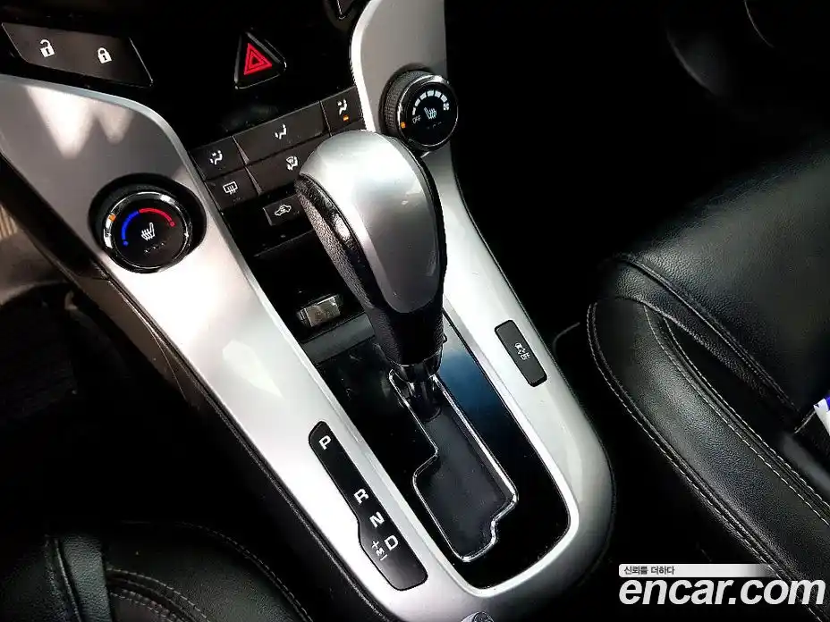 Chevrolet Cruze 2013 1.8 Автомат в Москве № 519442, фото 12