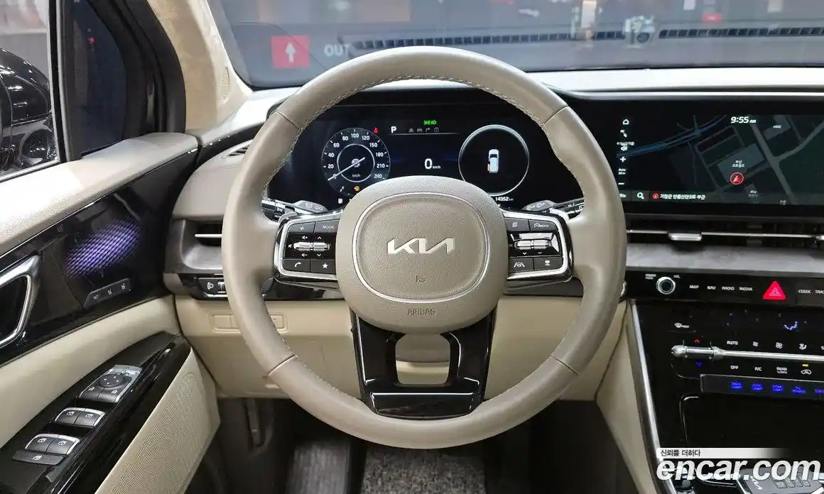 Kia Canival 2023 3.5 Автомат в Москве № 519509, фото 13