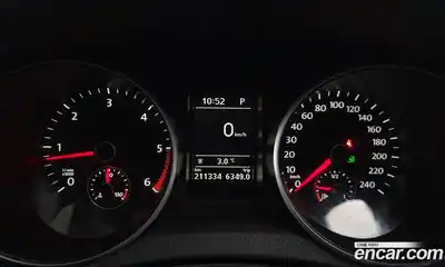 Volkswagen Golf 2013 1.6 Автомат в Москве № 520830, миниатюра 8