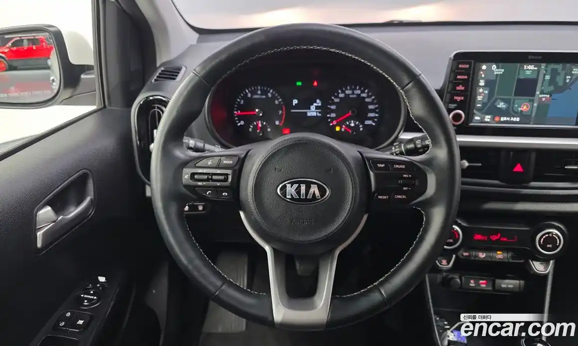 Kia Morning 2017 1.0 Автомат в Москве № 521864, фото 13