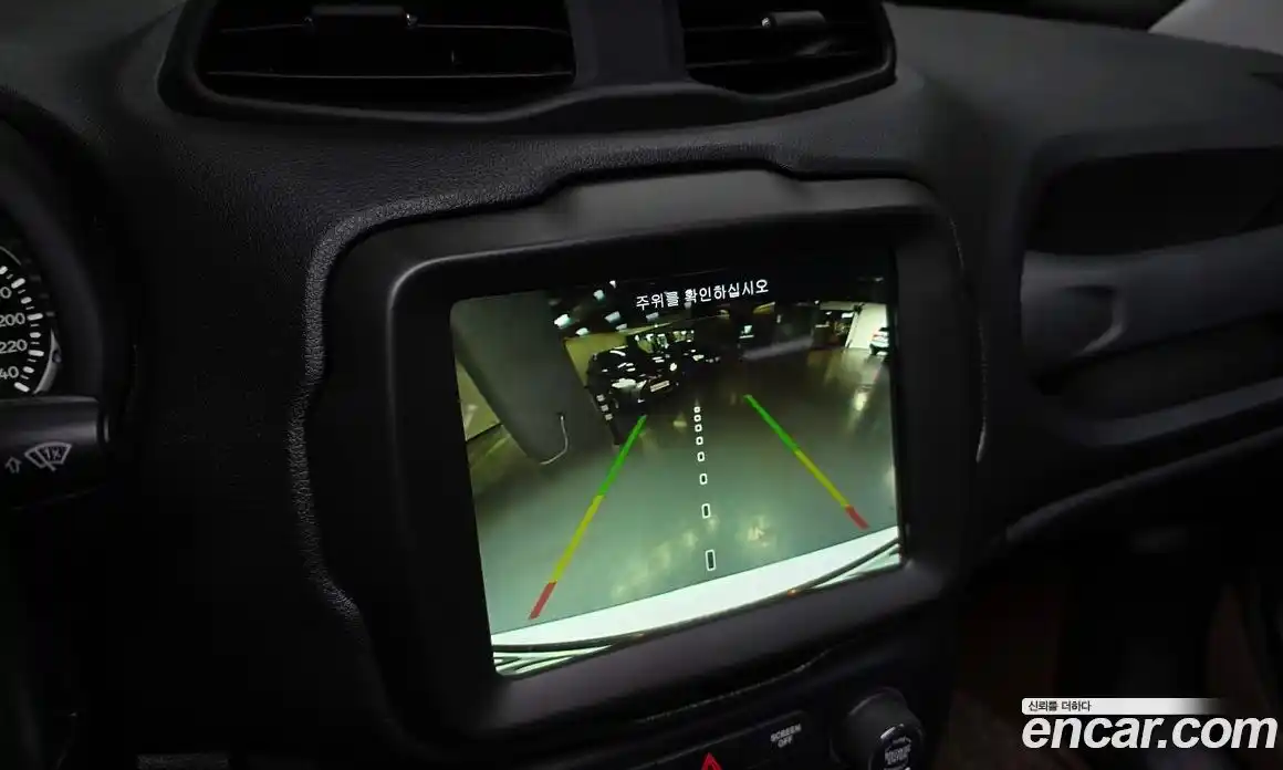 Jeep Renegade 2020 1.6 Автомат в Москве № 522215, фото 16