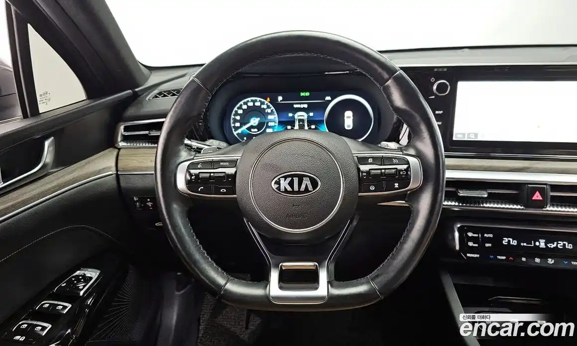 Kia K5 2021 1.6 Автомат в Москве № 522529, фото 13