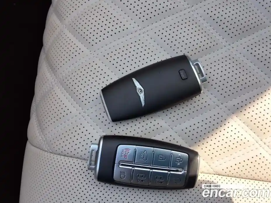 Genesis GV80 2023 2.5 Автомат в Москве № 523836, фото 6