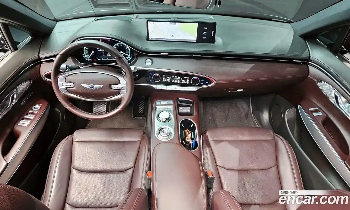 Genesis GV70 2023 2.5 Автомат в Москве № 523863, фото 7